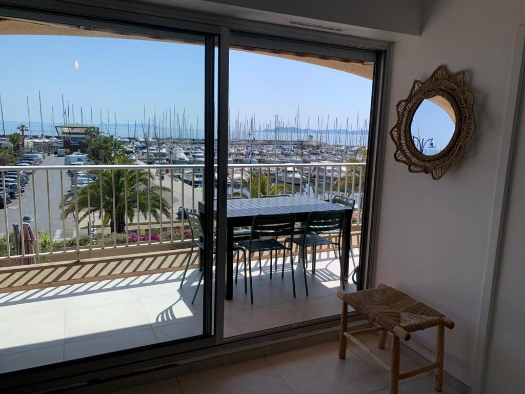 Vue Sur Les Iles D'Or Διαμέρισμα Ιέρ Εξωτερικό φωτογραφία